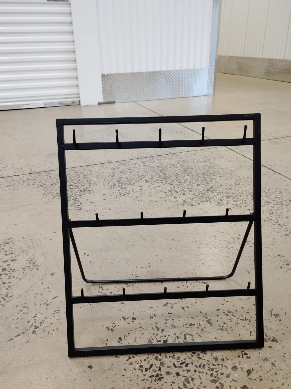 Black Metal Mug Rack